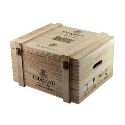 O grande uísque personalizou a laminação lustrosa da caixa de madeira do vinho