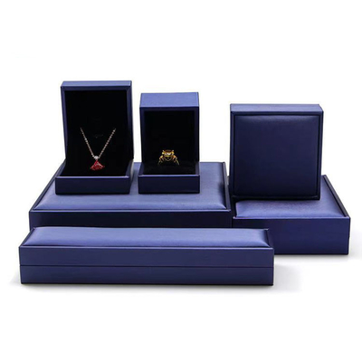 bom preço Couro luxuoso de Ring Storage Gift Box Brushed da joia do casamento on-line
